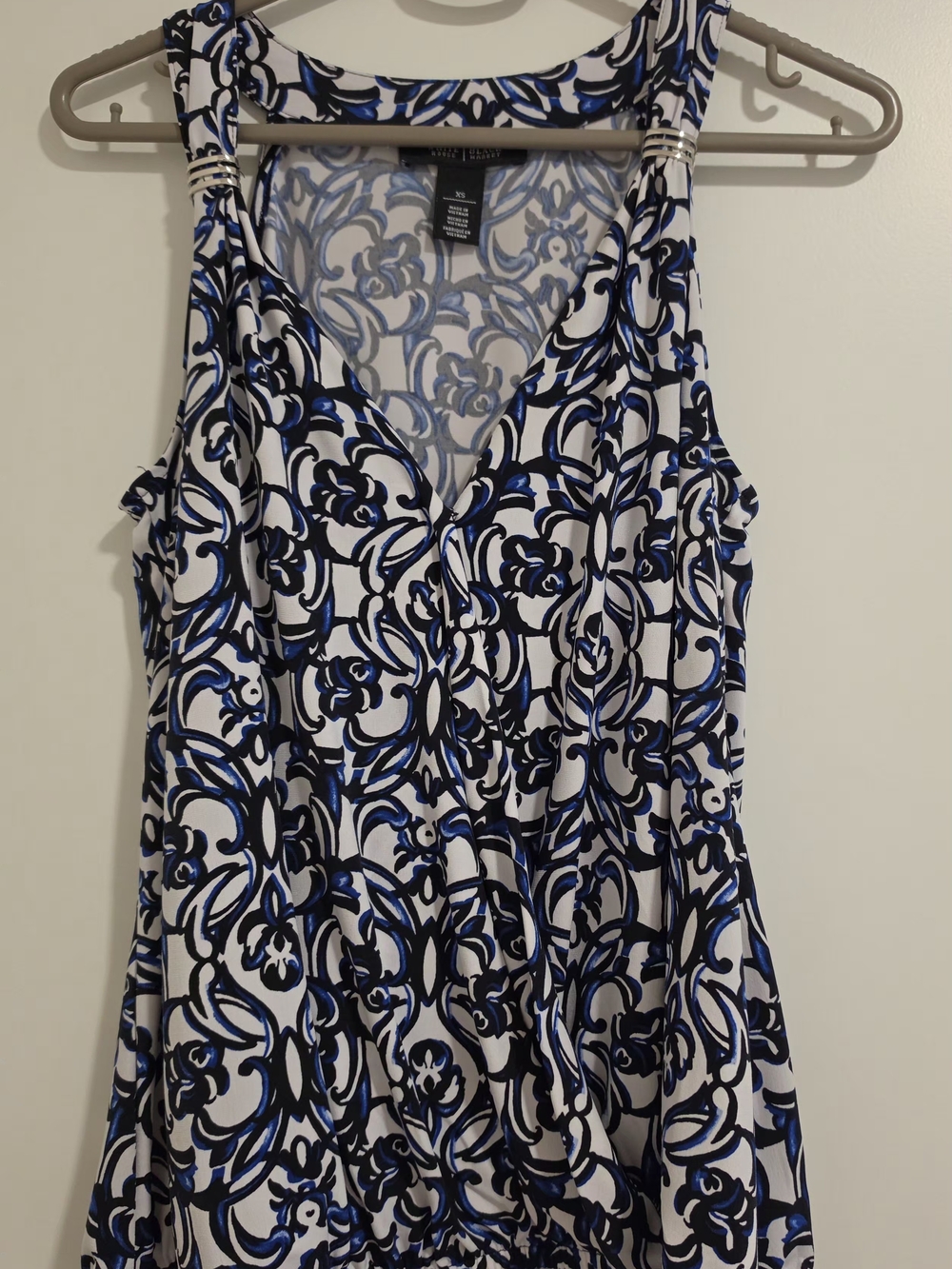 White House Black Market Blue & Black Floral V-Neck Tank